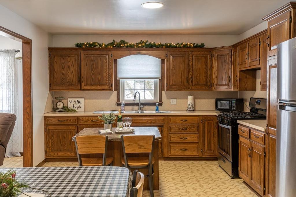 Weaver Ridge Manor Villa Millersburg Eksteriør bilde